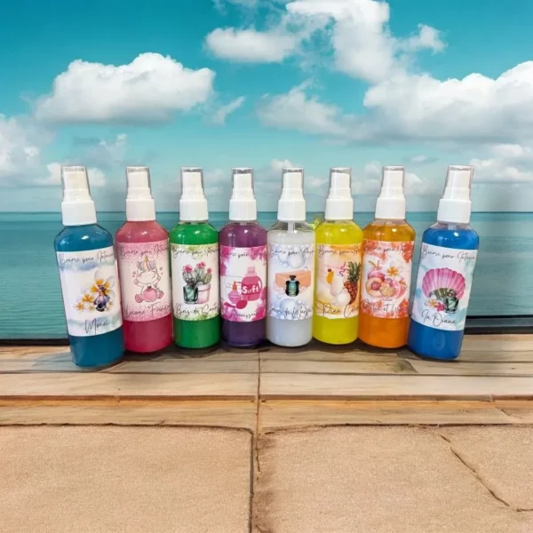 Collection de brumes parfumées Douce Flamme en 8 fragrances raffinées, idéales pour sublimer votre intérieur ou voiture.